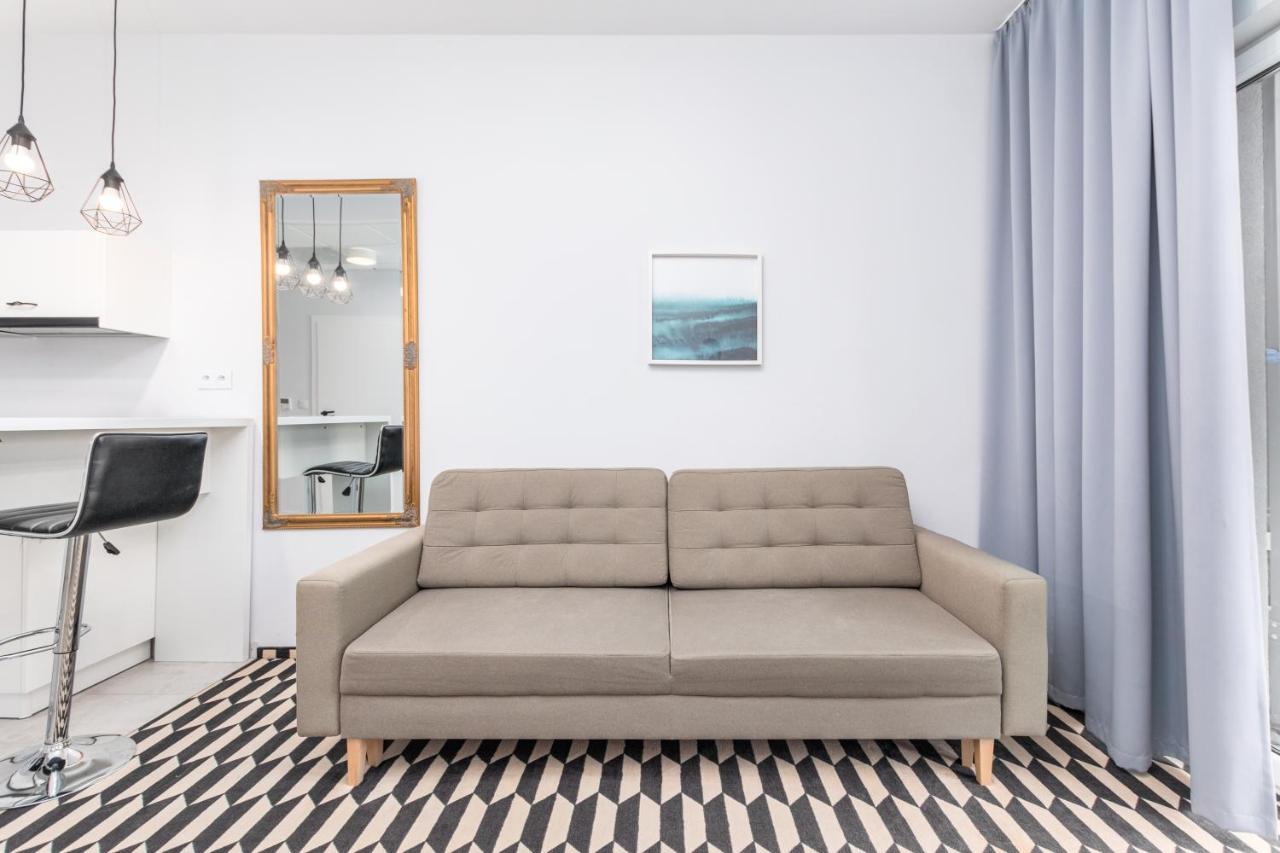 Prymasa Tysiaclecia 83A Apartment Warsaw Exterior photo